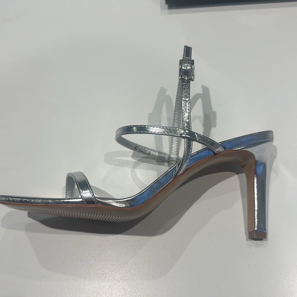 Silver heeled dress sandal. size 8 or best reasonable offer - Picture 4 of 5